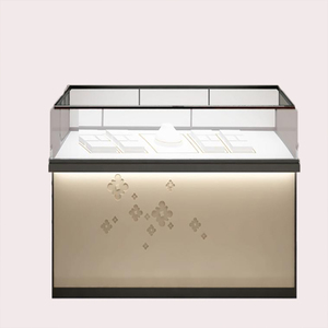 Vetrina Espositiva di Lusso per Gioielli con Vetro Temperato e Struttura in Metallo, Illuminazione LED - Product Image 2