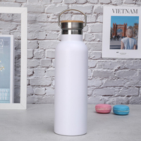 Bouteille d'eau en acier inoxydable personnalisée de 600ml à double paroi isolée sous vide de 20oz à large ouverture avec couvercle en bambou bouteille de sport