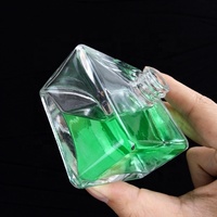 30ml 50ml 125ml Bouteille de parfum en verre carrée et ronde Bouteille vaporisateur en verre transparent Bouteille d'emballage vide