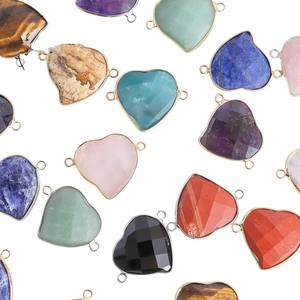 真鍮のエッジで包まれた天然石ペンダントファッションコネクタを作るジュエリー用の25mmファセットジェムストーンハートコネクタ - Product Image 4