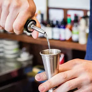 Vente en gros d'outils de barman personnalisés en acier inoxydable japonais 30 60ml Cuivre Double Bar Mesure Cocktail Jigger
