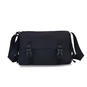 Nouvel Arrivage Sac Messager en Nylon Tendance et Simple pour Hommes et Femmes, Sac Bandoulière Décontracté Grande Capacité - Product Image 3