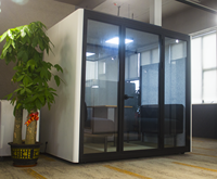 Cabine téléphonique de bureau insonorisée pour 4 à 6 personnes, salle de réunion acoustique à structure en aluminium