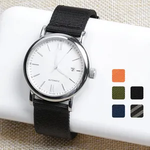 Bracelet de montre en nylon de qualité supérieure 20mm 22mm couleur rayée personnalisée bracelet de montre en nylon personnalisé bracelet de montre de sport respirant