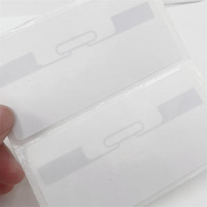 Getsmart U8 GEN 2 ISO18000 6C RFID Dry Inlay U Code 8 128-bit EPC de Largo Alcance para Inventario de Ropa en Comercios Minoristas - Product Image 1