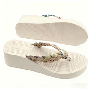 Sandales de plage à plateforme beige personnalisées avec lanières en tissus mélangés et imprimé floral, talons hauts, claquettes d'été OEM ODM - Product Image 2
