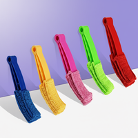 Brosse de nettoyage amovible en microfibre anti-rayures pour les aérateurs et les volets de climatiseurs domestiques et de voiture.