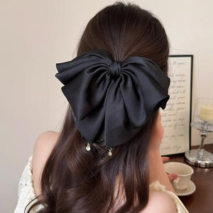 Pince à cheveux nœud papillon surdimensionné en satin, style princesse, pour queue de cheval, accessoire capillaire élégant pour femme, mariage et soirée - Product Image 4