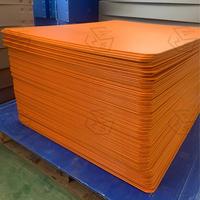 Vente en gros de feuilles de Coroplast vierges Feuille de polypropylène 4x8 Coroplast Panneaux en plastique ondulé Feuille Corex