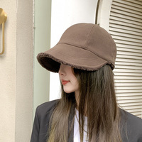 Elegante Sombrero Cloche de Invierno para Mujer, Cálido, Forrado de Felpa, Estilo Retro, Marrón, con Borde de Peluche, Forma de Campana