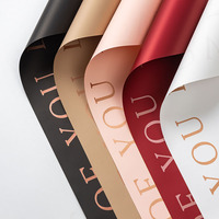 Papier d'emballage pour fleurs de luxe imperméable de haute qualité de style coréen DLBZ avec impression de cœur unique dorée, revêtement PE