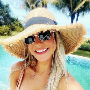 Gafas de Sol Retro de Lujo 2021 con Lentes Degradados Únicos, Montura Metálica, Protección UV400, Gafas de Sol Poligonales para Mujer con Cadena - Product Image 2