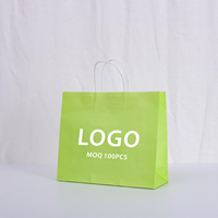 Sacs cadeaux en papier kraft brun de luxe personnalisés avec votre propre logo, poignées, matériaux recyclés pour l'emballage de chaussures, vêtements, chaussettes et fourrures
