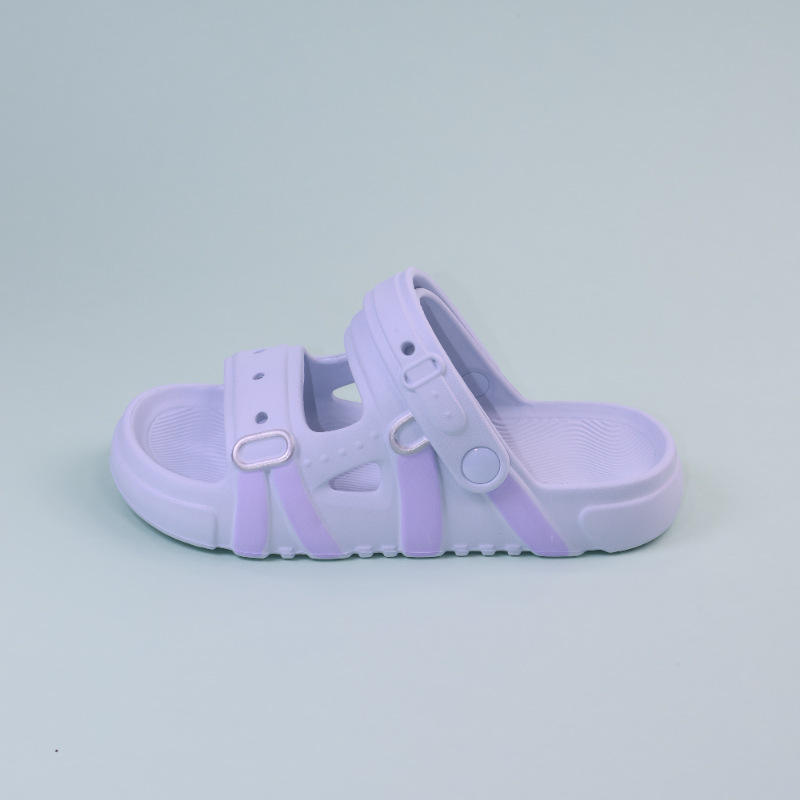 สีฟ้าอ่อน