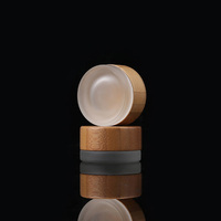 Bocaux en verre ronds à fond bombé, personnalisés, givrés blancs, 20 ml, 30 ml, 50 ml, pour emballage cosmétique, avec couvercle en bambou.
