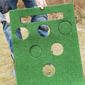 Tapis de <span class=keywords><strong>mini</strong></span>-putter de <span class=keywords><strong>golf</strong></span> en gazon artificiel multifonctionnel personnalisé tapis de pratique de mise en place de club de <span class=keywords><strong>golf</strong></span> avec boîte à billes et trous de mise en place - Product Image 5