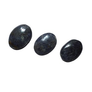 Vente en gros NaturalAgate.com Cabochons ovales en Iolite - Pierres sculptées et gravées du Gujarat - Product Image 1