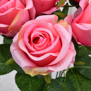 Ramo de Rosas Artificiales de 9 Cabezas, Alta Simulación, Decoración para Bodas y Hogar, Accesorios para el Día de San Valentín, Tela de Mimbre - Product Image 3