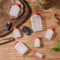 Petite bouteille vide de sauce de poisson de soupe chaude de charcuterie jetable en plastique de sushi Offre Spéciale