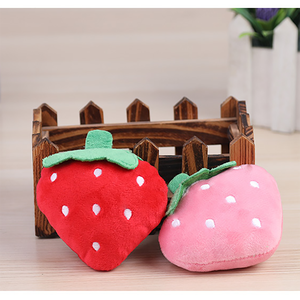 Encantador juguete de peluche rojo y rosa para perros de fresa, divertidos juguetes para masticar perros, chirriantes para mascotas pequeñas - Product Image 4