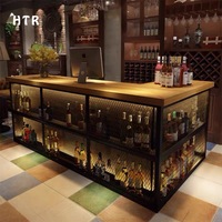 Étagère à vin en métal moderne personnalisée, panneau de présentation de boissons alcoolisées de style industriel pour boîte de nuit, pub, comptoir de bar