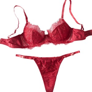 Nuovo Set di Lingerie <span class=keywords><strong>Sexy</strong></span> Europeo e Americano con <span class=keywords><strong>Reggiseno</strong></span> in Pizzo Trasparente e Schiena Scoperta, Mini Intimo per Seno Abbondante - Product Image 5