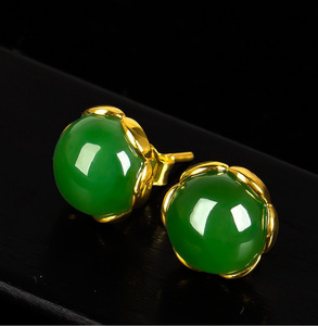 <span class=keywords><strong>Orecchini</strong></span> all'ingrosso in pietra naturale di giada verde placcato in oro 18K gioielli da donna con ciondolo geometrico verde <span class=keywords><strong>orecchini</strong></span> a goccia - Product Image 3