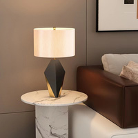 Lampe de bureau LED de luxe, décoration nordique, lampe de chevet moderne, forme géométrique, polygone, hôtel, Table d'étude, lampe de lecture