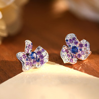 HUIYUE Großhandel 925 Silber Blaue Edelstein-Blumen-Ohrstecker Nischendesign Leichter Luxus Vielseitige Damen-Ohrstecker