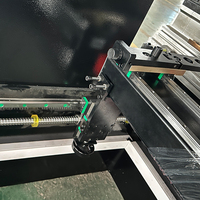 Equipo de Procesamiento de Chapa Metálica de Alta Precisión, Prensa Plegadora CNC 130T2500