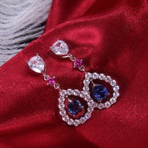 Eleganti Orecchini a Goccia Lunghi per Donne, Accessori Moda per Uso Quotidiano - Product Image 2