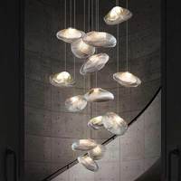 Lampes suspendues en métal et verre pour le salon d'hôtel de luxe moderne