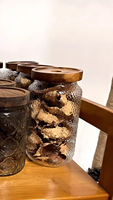 Pot de conservation hermétique en verre martelé transparent avec couvercle en bois d'acacia, écologique, empilable, design bouteille, pour le stockage alimentaire