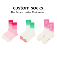 Chaussettes de sport en tricot à motif de dessin animé personnalisées OEM pour enfants, saison printemps, avec logo personnalisé