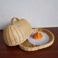 Couverture de panier de rangement alimentaire en rotin tressé PP de qualité alimentaire avec poignée, couvercle anti-insectes et anti-poussière pour panier de service de cuisine