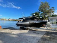 Vedette Cabine en Aluminium 9,3m (31ft) Easy Craft, Stable et Rapide, Idéale pour la Pêche, À Vendre