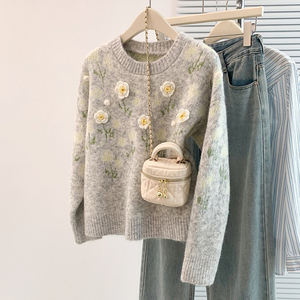 New Style Autumn Winter Heavy Industry Flower Women's Knit <b>Cardigan</b> Fashion Women Sweet Sweater Women <b>Coat</b> Top - Product Image 5