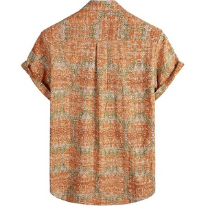 เสื้อเชิ้ตฮาวายพิมพ์ลายดอกไม้สำหรับผู้ชาย ODM แบบสั่งทำพิเศษ มีกระเป๋าหน้า ระบายอากาศได้ดี คอตั้ง แขนสั้น ติดกระดุม เหมาะสำหรับใส่ไปชายหาด สไตล์ทรอปิคอล - Product Image 2