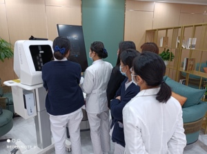 Analisador Facial de Pele Profissional com IA, Máquina de Análise de Imagem da Pele para Hospitais e Dermatologistas - Product Image 6