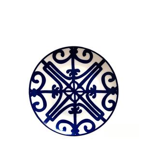 Nuevos diseños de platos de cerámica para boda, juego de cubiertos de diseño de hierro forjado azul, vajilla de antigüedades de China de hueso de lujo ligero de alta calidad - Product Image 6