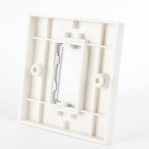 Plaque murale de taille 86 (Royaume-Uni) avec <span class=keywords><strong>brosse</strong></span> semi-circulaire pour passage de câble, fabriquée en Chine, plaque murale de passage de câble 1 gang - Product Image 2