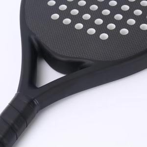 <span class=keywords><strong>Racchetta</strong></span> da <span class=keywords><strong>Padel</strong></span> in Fibra di Carbonio 18K/24K con Logo Personalizzato Stampato, Copertura in Schiuma EVA, Rete in Nylon, Leggera e ad Alta Resistenza - Product Image 6
