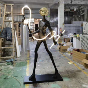 Lampe de <span class=keywords><strong>sol</strong></span> en forme de note de <span class=keywords><strong>musique</strong></span> de <span class=keywords><strong>gymnastique</strong></span>, statue de Tai Chi, décoration, lumières de <span class=keywords><strong>sol</strong></span> pour hall d'hôtel, sculpture de tête plaquée or, éclairage - Product Image 5