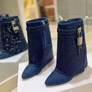 Bottes courtes à talon compensé pour femmes, style créateur, avec strass brillants et fermoir métallique Shark, bottes hautes au genou - Product Image 5