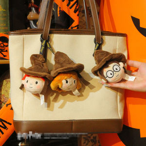 จี้หมวกแฮร์รี่คัดแยกยืดได้อย่างรวดเร็วยืดหยุ่นได้เครื่องประดับแขวนผ้ากำมะหยี่แบบโต้ตอบพวงกุญแจของขวัญพอตเตอร์สต็อกขายส่ง - Product Image 3