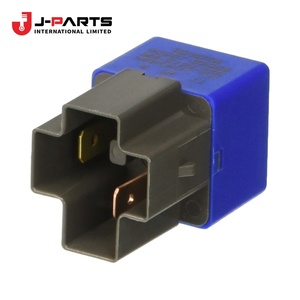 ชุดรีเลย์ไฟฟ้าสำหรับโตโยต้า HIACE LH103 ปี 1993-1998 รุ่น 90987-02009 - Product Image 1