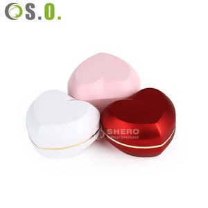 Caja de joyería de plástico con forma de corazón azul, nueva llegada al por mayor, caja de luz LED azul y roja para anillos, pendientes, colgantes y collares. - Product Image 4