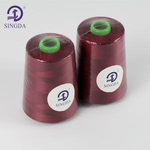 Venta al por mayor 100% hilo de poliéster hilado FIBRA DE 40/2 hilo de coser 5000Y para coser y tejer - Product Image 2