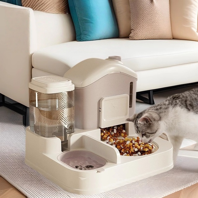 2025 Smart Pet Feeder Water Dispenser 2 in 1 Large Capacity Automatic Dog Cat Bowl Gravity Food Water Feeder for Pets