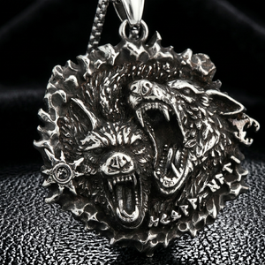 Colliers pendentifs personnalisés en acier inoxydable unisexe, breloques tête de loup et d'ours nordiques, pendentif rune, mythologie viking, gothique punk - Product Image 1